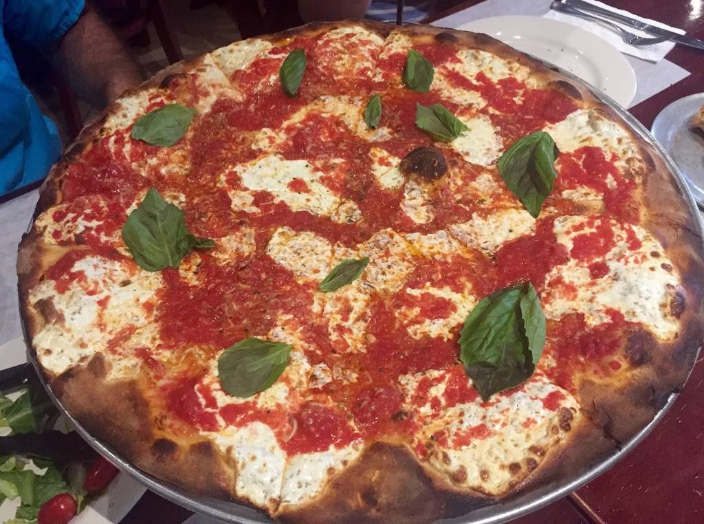Massas Pizzeria | restaurant | 80 Gerard St, Huntington, NY 11743, USA | 6319233473 OR +1 631-923-3473