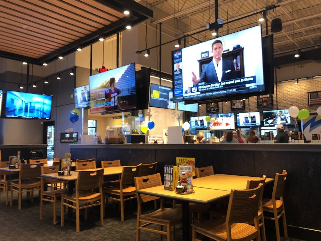 Buffalo Wild Wings | restaurant | 501 Stanton Christiana Rd, Newark, DE 19713, USA | 3029999211 OR +1 302-999-9211