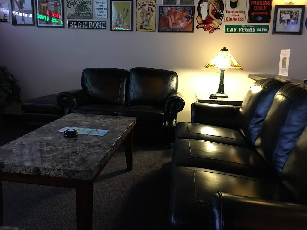 Bourbon Street Sports Bar #162 | restaurant | 1288 S Nellis Blvd, Las Vegas, NV 89104, USA | 7024577059 OR +1 702-457-7059