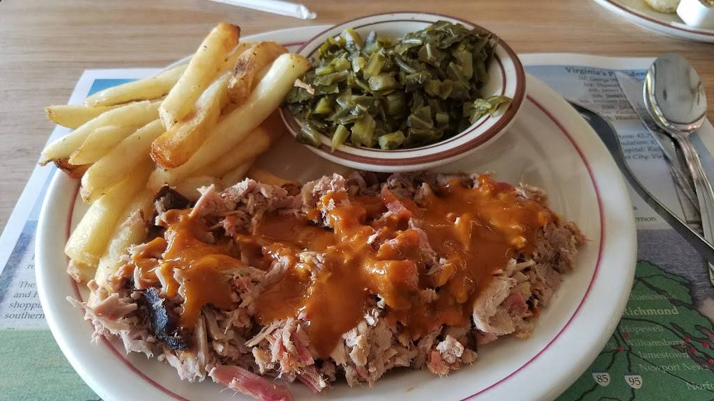 Kings Barbecue | restaurant | 2910 S Crater Rd, Petersburg, VA 23805, USA | 8047320975 OR +1 804-732-0975