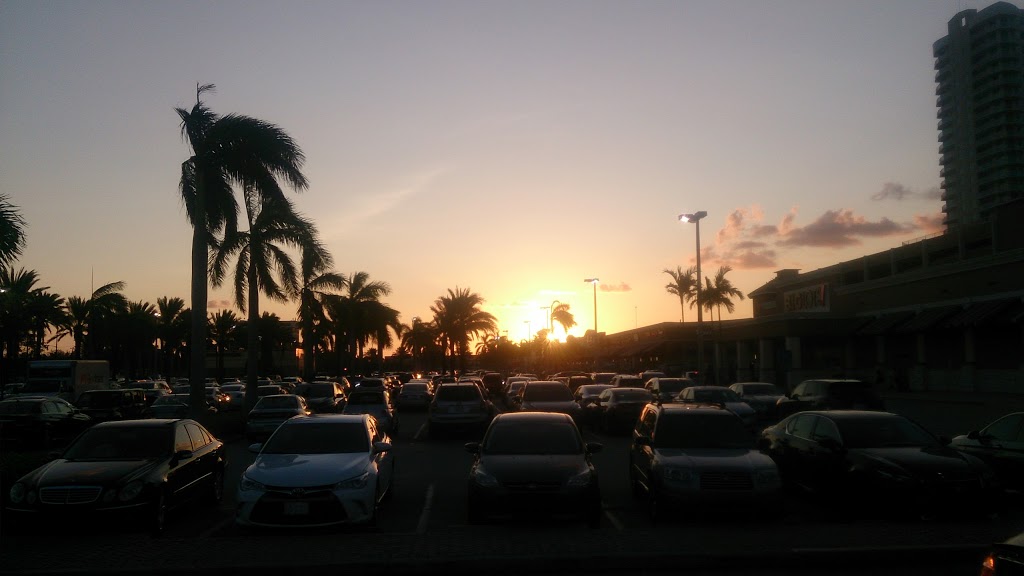 Starbucks | cafe | 1805 E Hallandale Beach Blvd, Hallandale Beach, FL 33009, USA | 9544582655 OR +1 954-458-2655