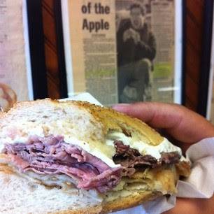 Defontes | restaurant | 95 Water St, Staten Island, NY 10304, USA | 7182854310 OR +1 718-285-4310