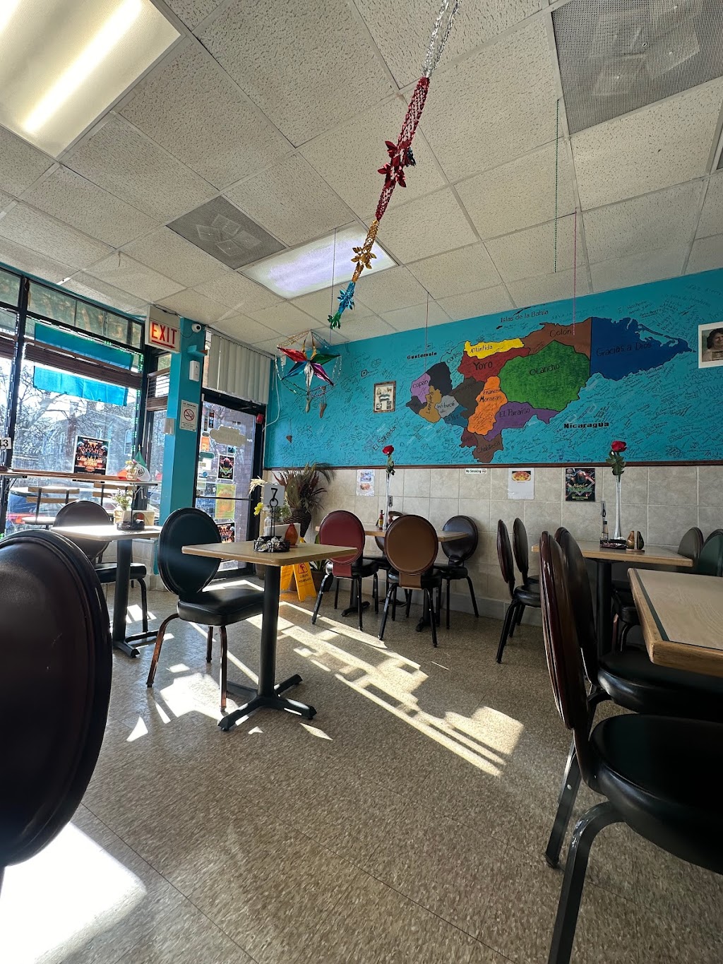 Delicias El Catrachito | restaurant | 5846 W Montrose Ave, Chicago, IL 60634, USA | 7734157505 OR +1 773-415-7505