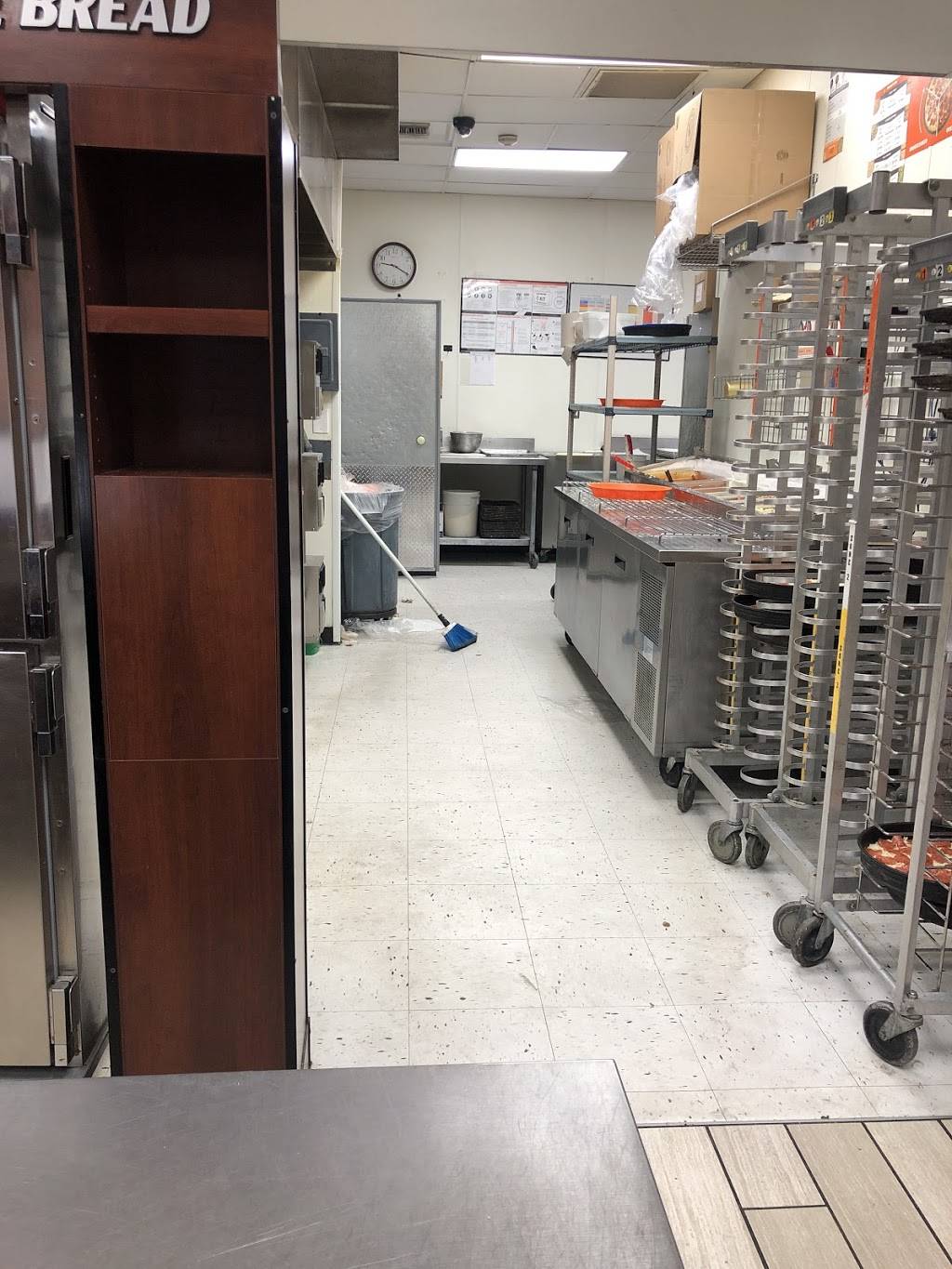 Little Caesars Pizza | meal takeaway | 5447 E 22nd St, Tucson, AZ 85711, USA | 5207904522 OR +1 520-790-4522