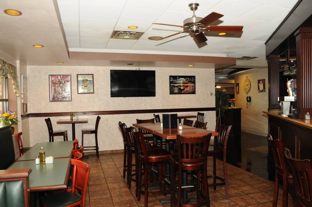 Manchester Pizza & Grill | restaurant | 316 Green Rd, Manchester, CT 06042, USA | 8606479157 OR +1 860-647-9157