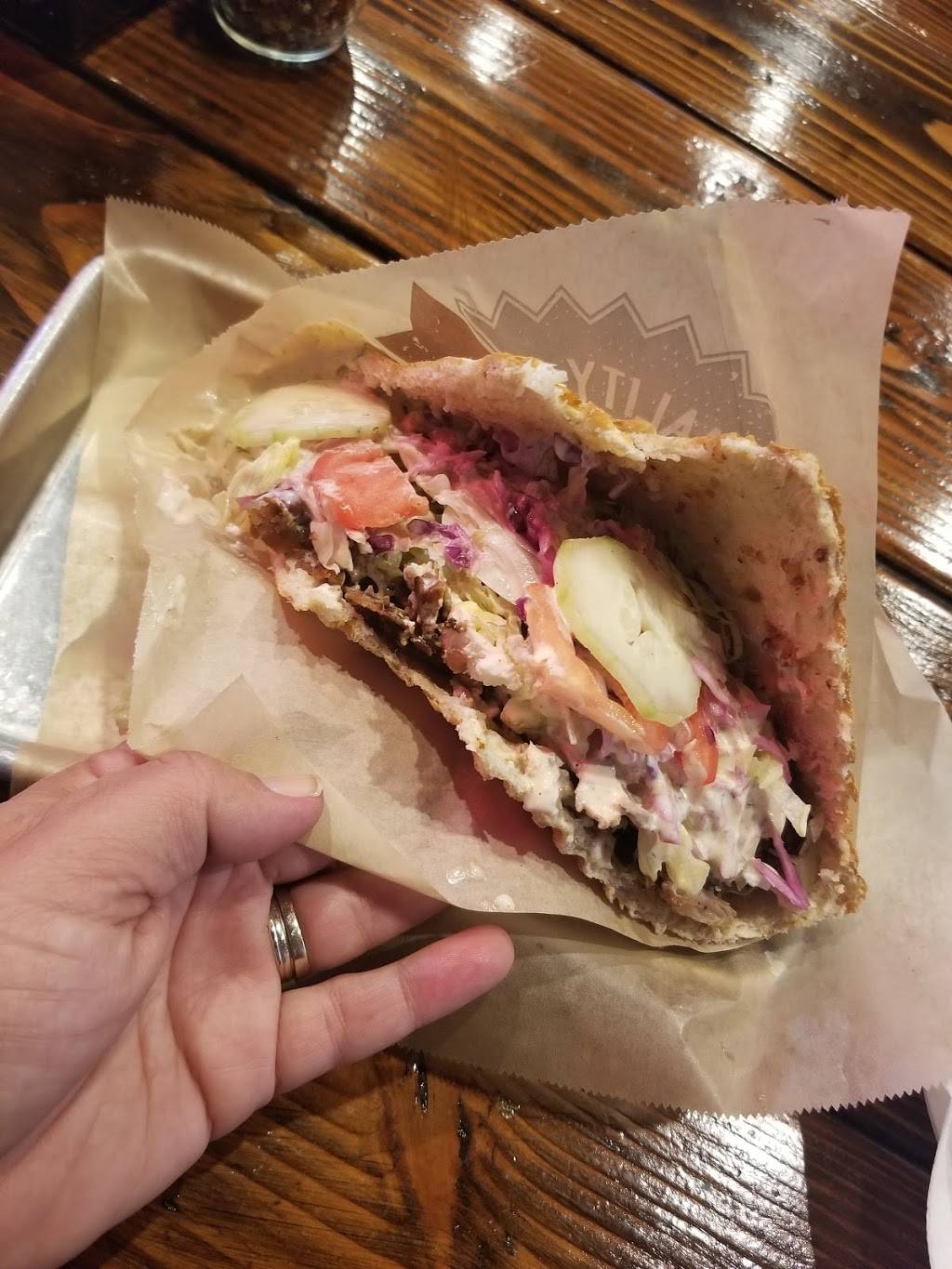 Berlins Döner Kebab | restaurant | 15928 Ventura Blvd, Encino, CA 91436, USA | 8182903170 OR +1 818-290-3170