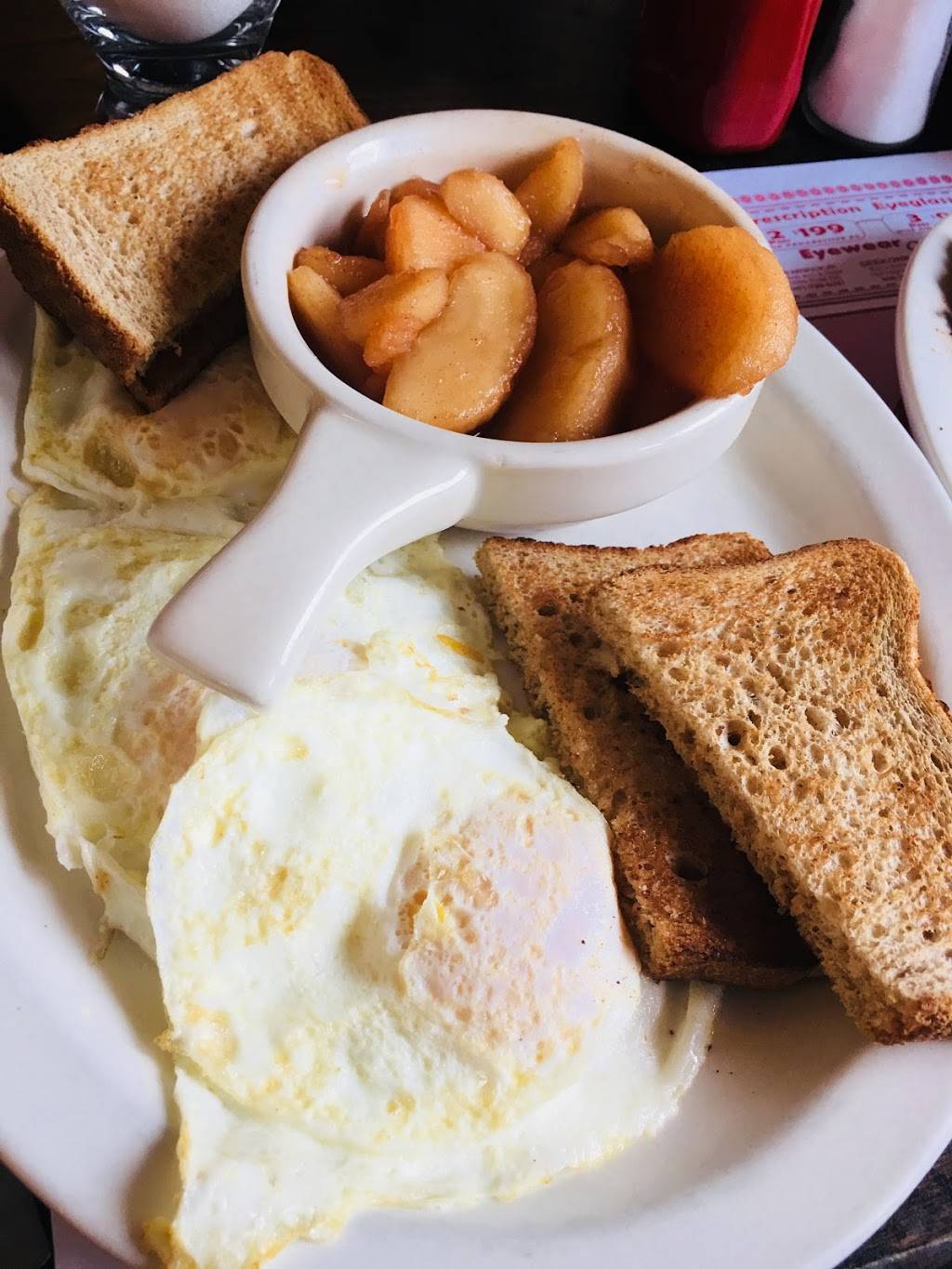 Emmilys | restaurant | 103 Putnam Pike, Johnston, RI 02919, USA | 4013530444 OR +1 401-353-0444