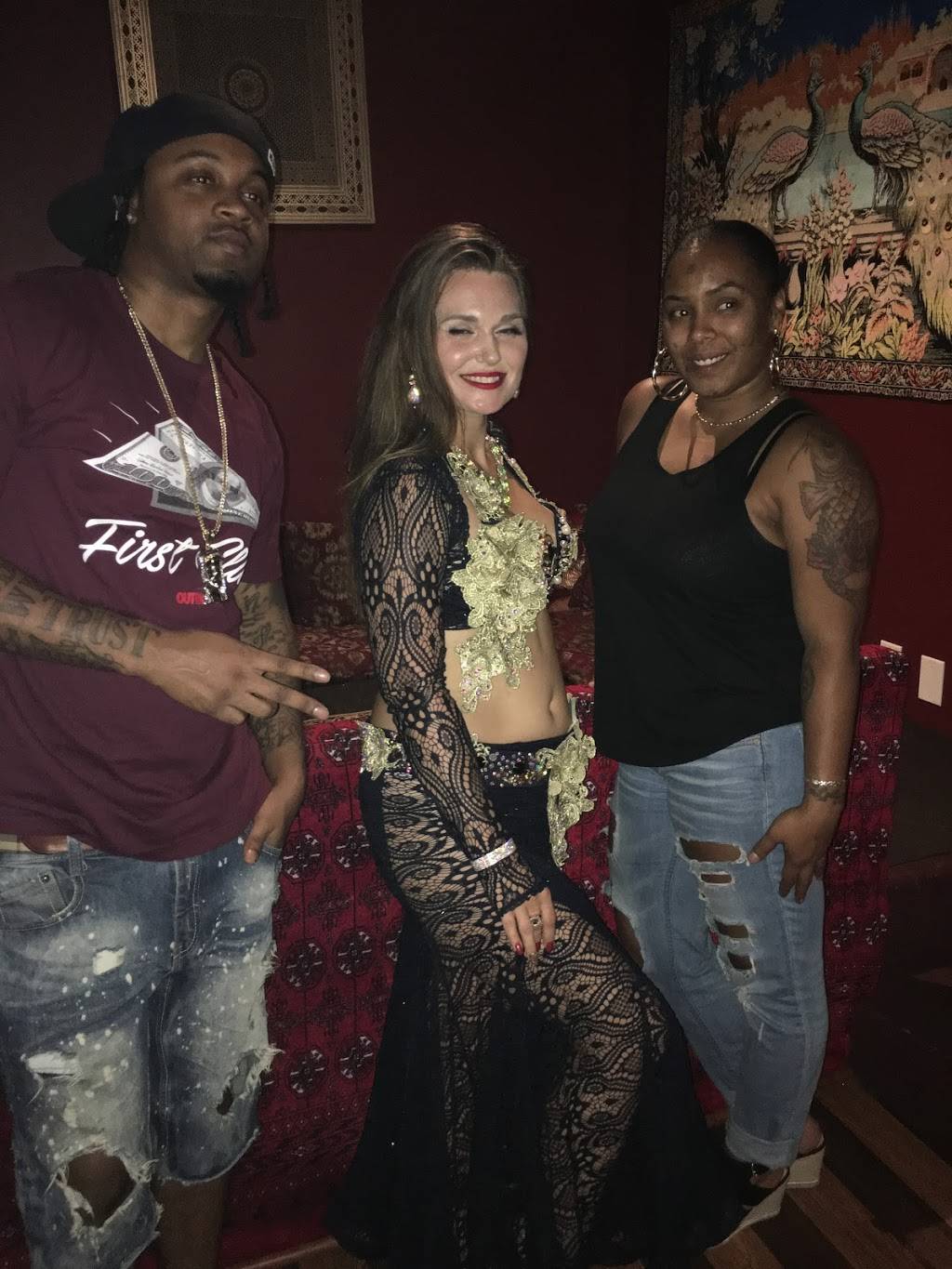 Casablañca Hookah Lounge | restaurant | 4620 Carlisle Pike, Hampden Township, PA 17050, USA | 7177616320 OR +1 717-761-6320