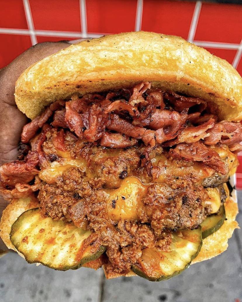 Billionaire Burger Boyz Compton | restaurant | 811 S Long Beach Blvd, Compton, CA 90221, USA | 3105544116 OR +1 310-554-4116