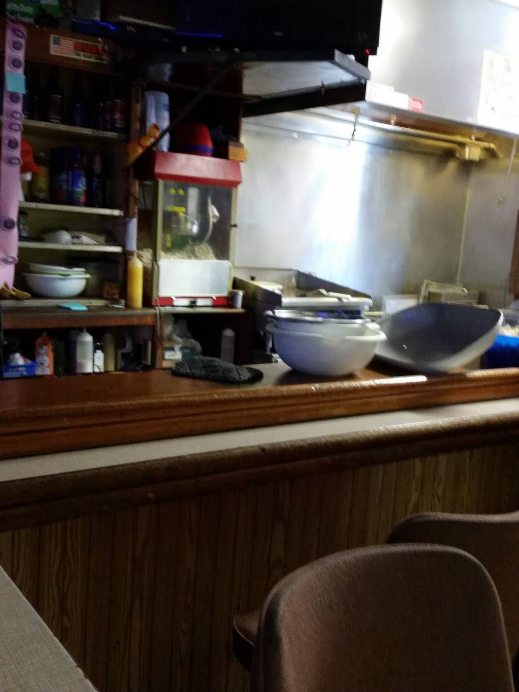 Spot Bar | restaurant | 1327 2nd Ave, Cumberland, WI 54829, USA | 7158224457 OR +1 715-822-4457