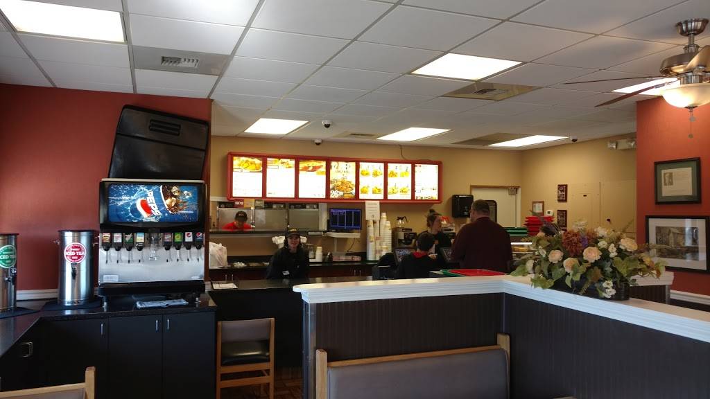 Lees Famous Recipe Chicken | restaurant | 728 Rolling Creek Dr, New Albany, IN 47150, USA | 8129442001 OR +1 812-944-2001