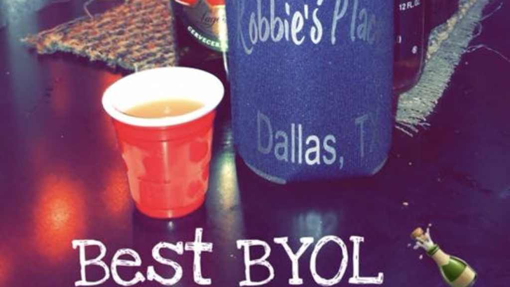 Robbie’s place | restaurant | 1200 S Riverfront Blvd, Dallas, TX 75207, USA | 2143779490 OR +1 214-377-9490