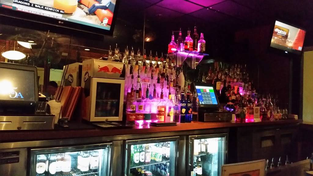 Kellys-Chica-Boom-Room | restaurant | 319 Main St, Dunedin, FL 34698, USA | 7277365284 OR +1 727-736-5284