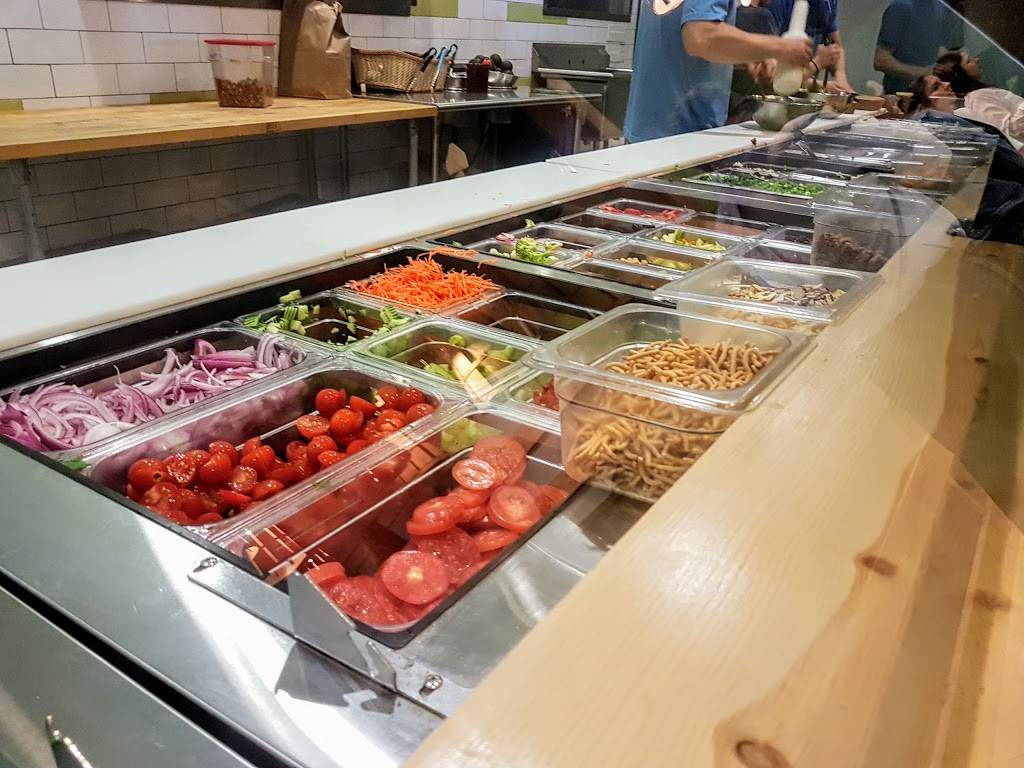 Leaf | restaurant | 115 W 6th St, Austin, TX 78701, USA | 5124745323 OR +1 512-474-5323