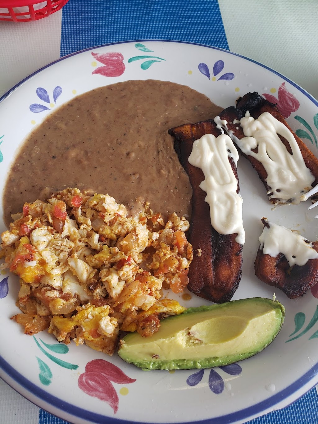 El Sombrero Azul | restaurant | 5420 Springfield Ave #105, Laredo, TX 78041, USA | 9565688583 OR +1 956-568-8583