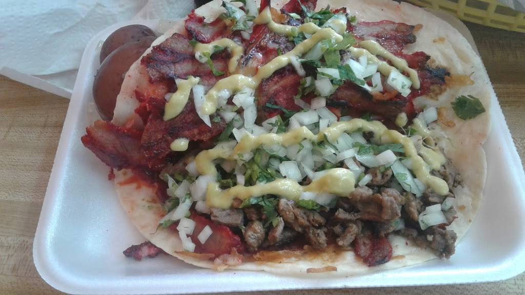 Carnitas La Cotorra | restaurant | 3031 S 1st St, Garland, TX 75041, USA | 2147033100 OR +1 214-703-3100