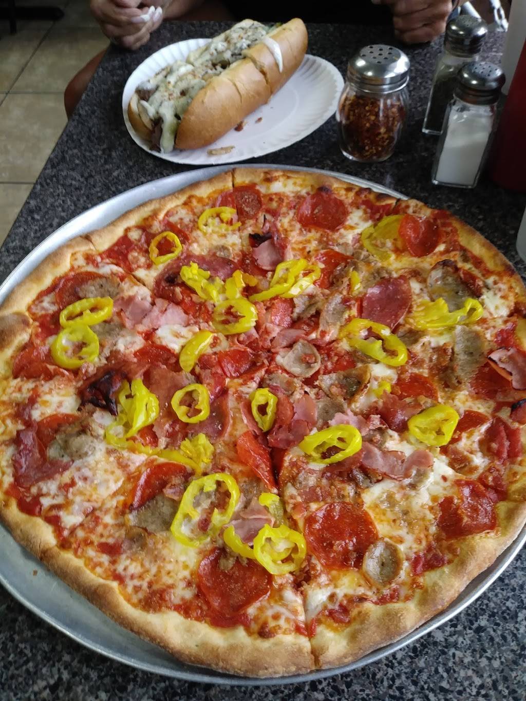 Moravelas Pizza | restaurant | 1836 Airport-Pulling Rd, Naples, FL 34112, USA | 2394179922 OR +1 239-417-9922