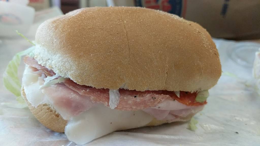 Jersey Mikes Subs | restaurant | 3469 Hudson Dr, Cuyahoga Falls, OH 44221, USA | 3306157776 OR +1 330-615-7776