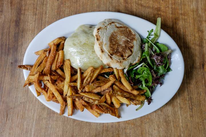 Sweetwater | restaurant | 105 N 6th St, Brooklyn, NY 11211, USA | 7189630608 OR +1 718-963-0608