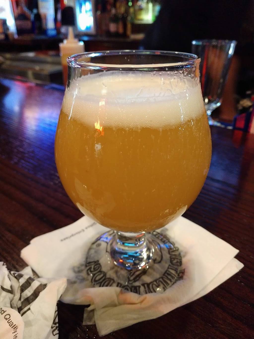 Jimmys Tavern | restaurant | 30140 Van Dyke Ave, Warren, MI 48093, USA | 5867511400 OR +1 586-751-1400