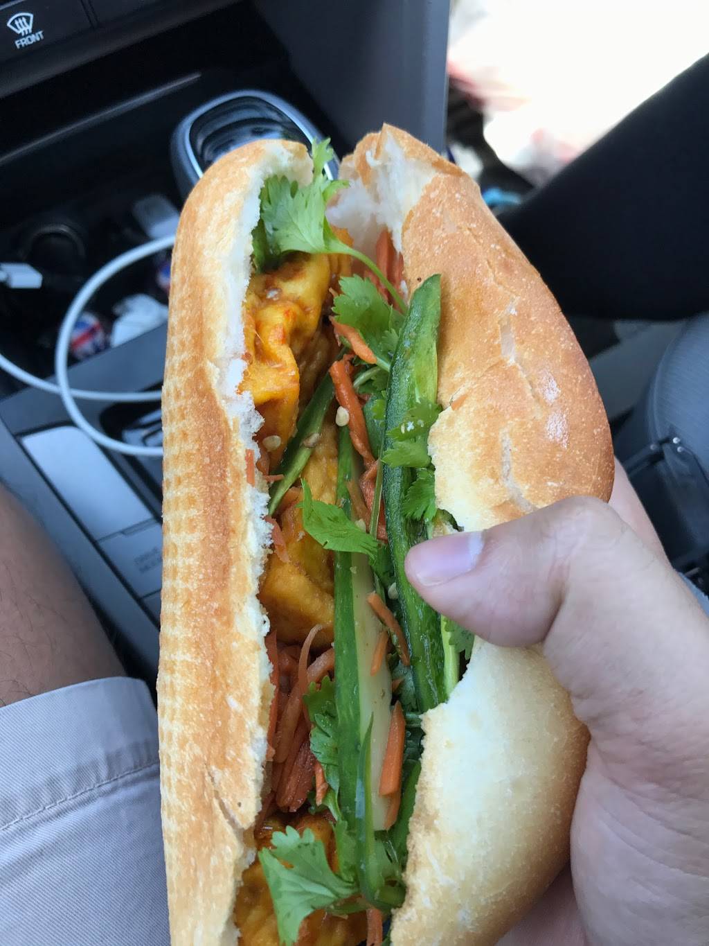 Hoang Tofu | restaurant | 6333 Charlotte Pike, Nashville, TN 37209, USA | 6155694979 OR +1 615-569-4979