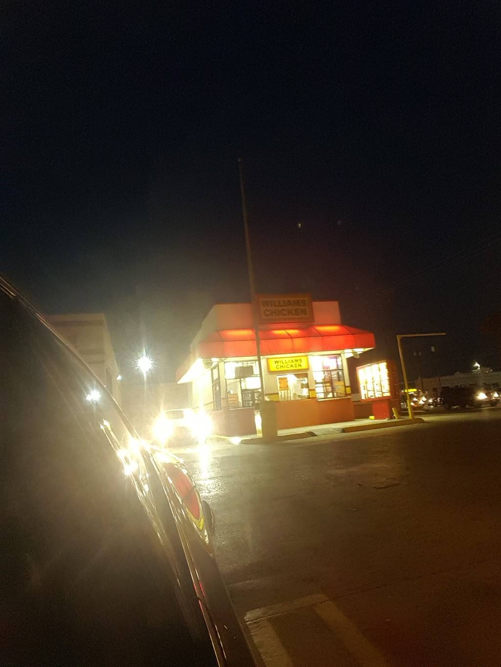 Williams Chicken | restaurant | 10151 Lake June Rd, Dallas, TX 75217, USA | 9723291950 OR +1 972-329-1950