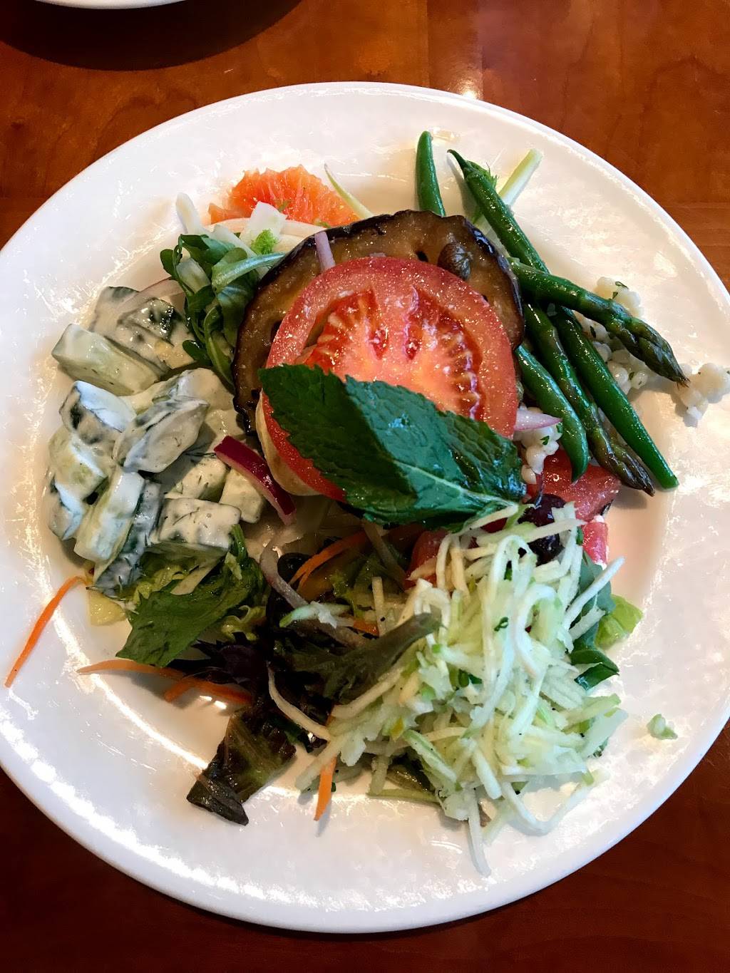 American Harvest Restaurant | restaurant | 18600 Haggerty Rd, Livonia, MI 48152, USA | 7344624488 OR +1 734-462-4488