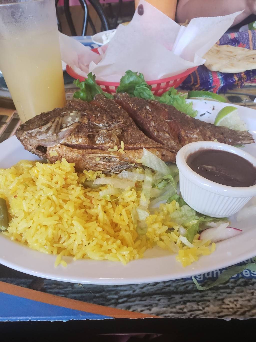 El Rinconcito Chapin | restaurant | 3831 International Blvd, Oakland, CA 94601, USA | 5102134434 OR +1 510-213-4434