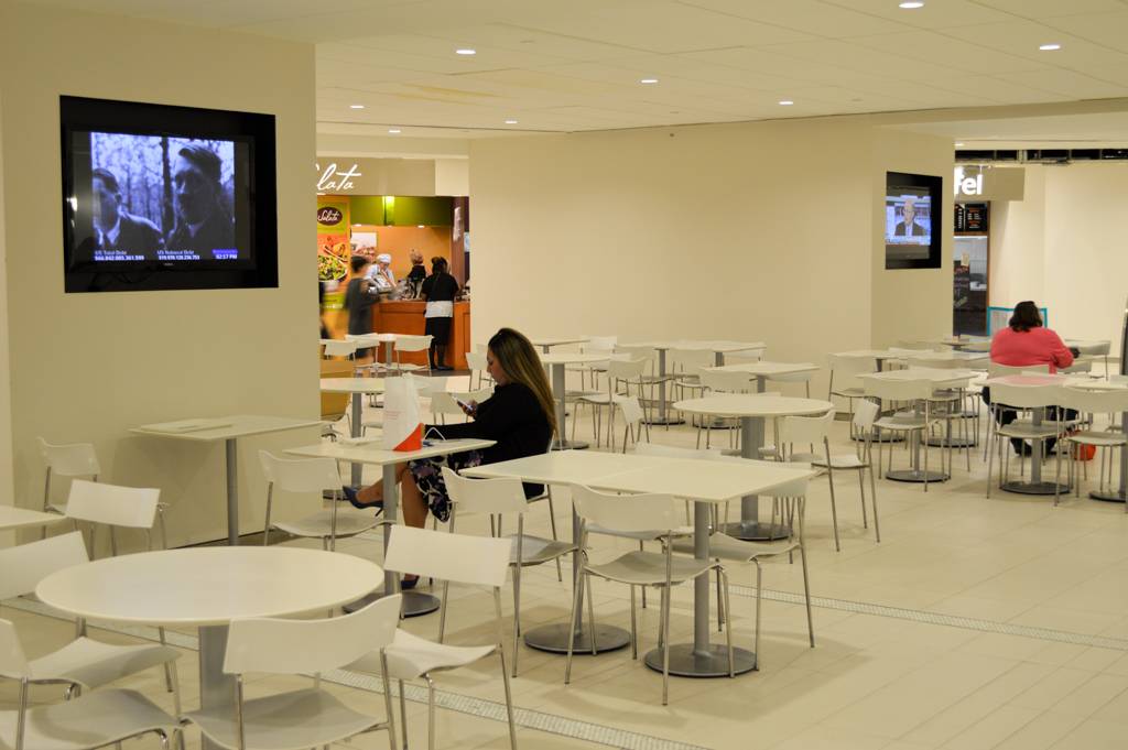 Just Falafel | restaurant | 500 Dallas Street, Suite t20b - One Allen Center Food Court, Houston, TX 77002, USA | 8328332009 OR +1 832-833-2009