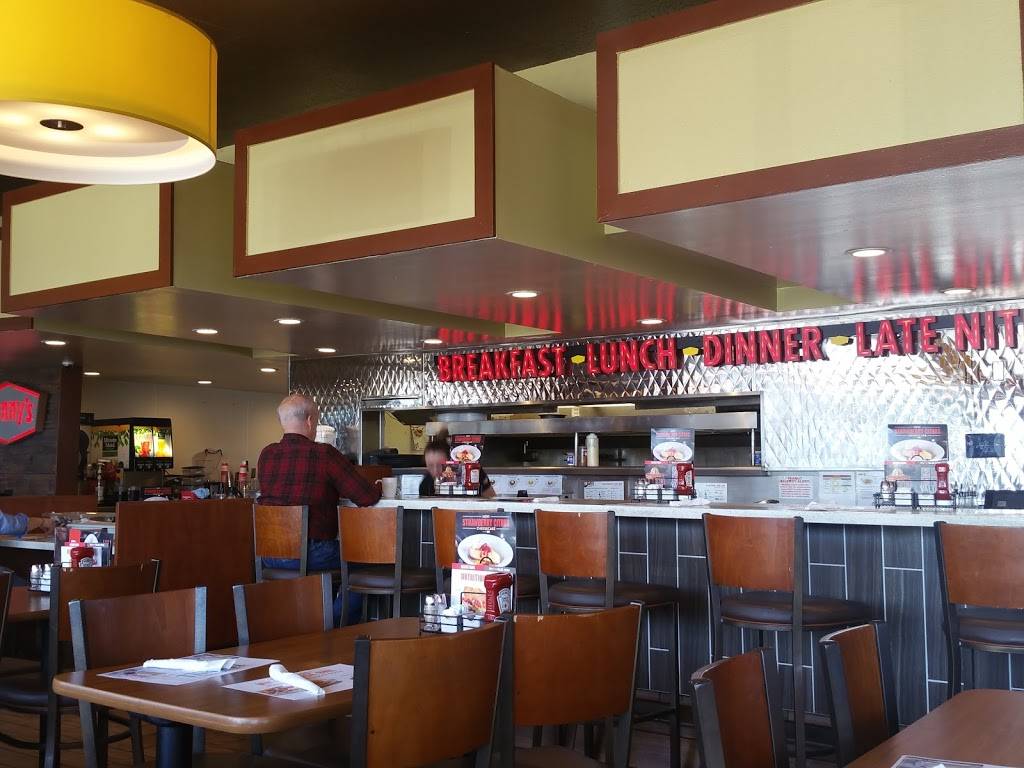 Dennys | restaurant | 122 Sunrise Ave, Roseville, CA 95661, USA | 9167838212 OR +1 916-783-8212