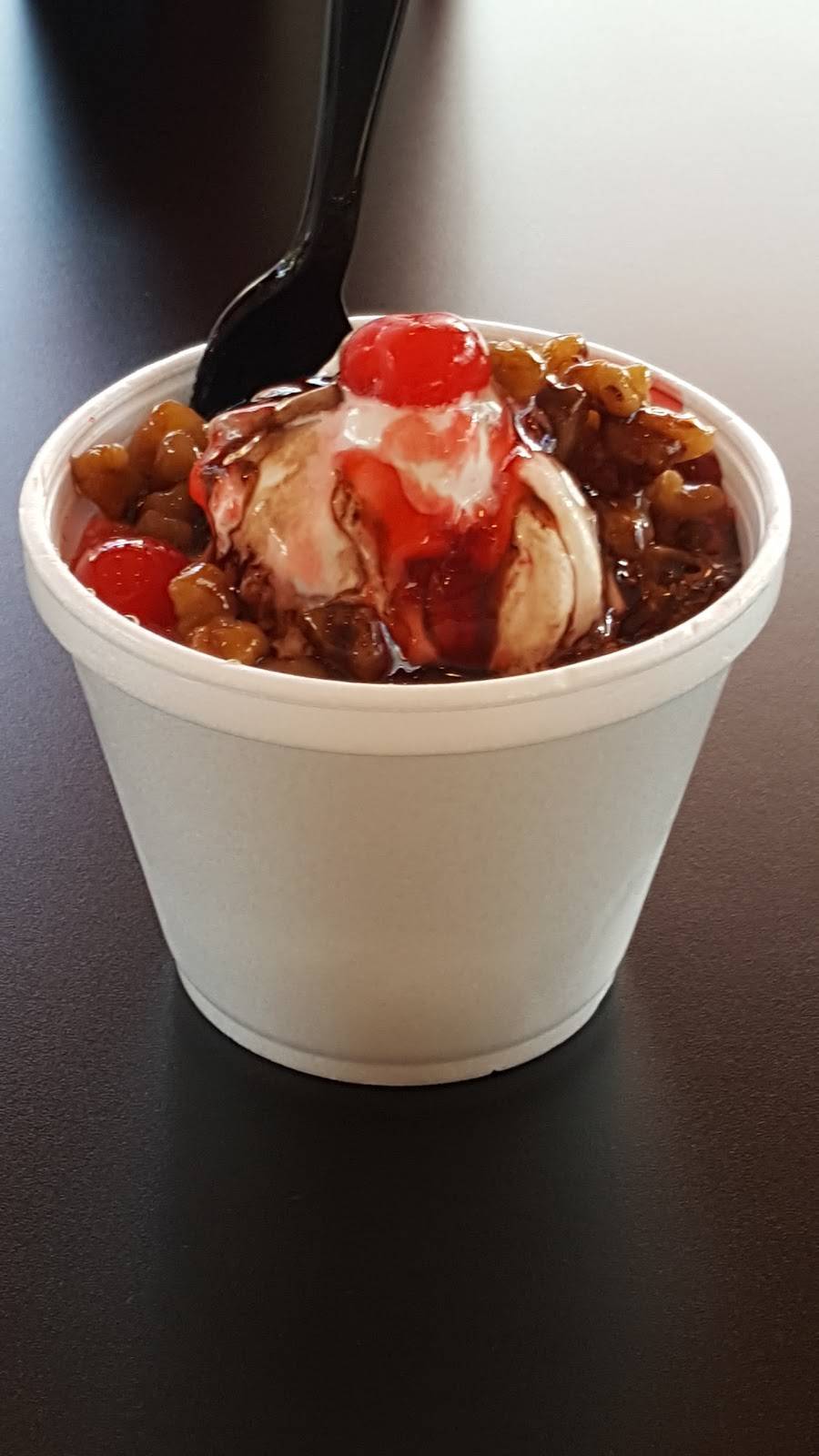 Firehouse Biscuits and Burgers | restaurant | 640 W Ridgeway St, Warrenton, NC 27589, USA | 2522577057 OR +1 252-257-7057