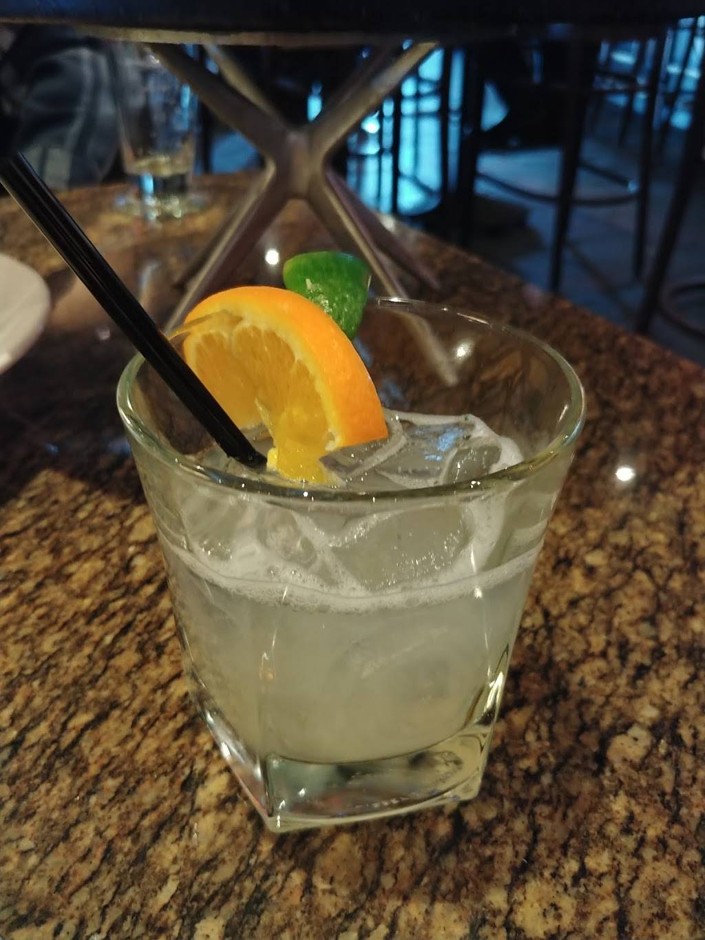 BJs Restaurant & Brewhouse | restaurant | 7960 E Kellogg Dr N, Wichita, KS 67207, USA | 3166870250 OR +1 316-687-0250