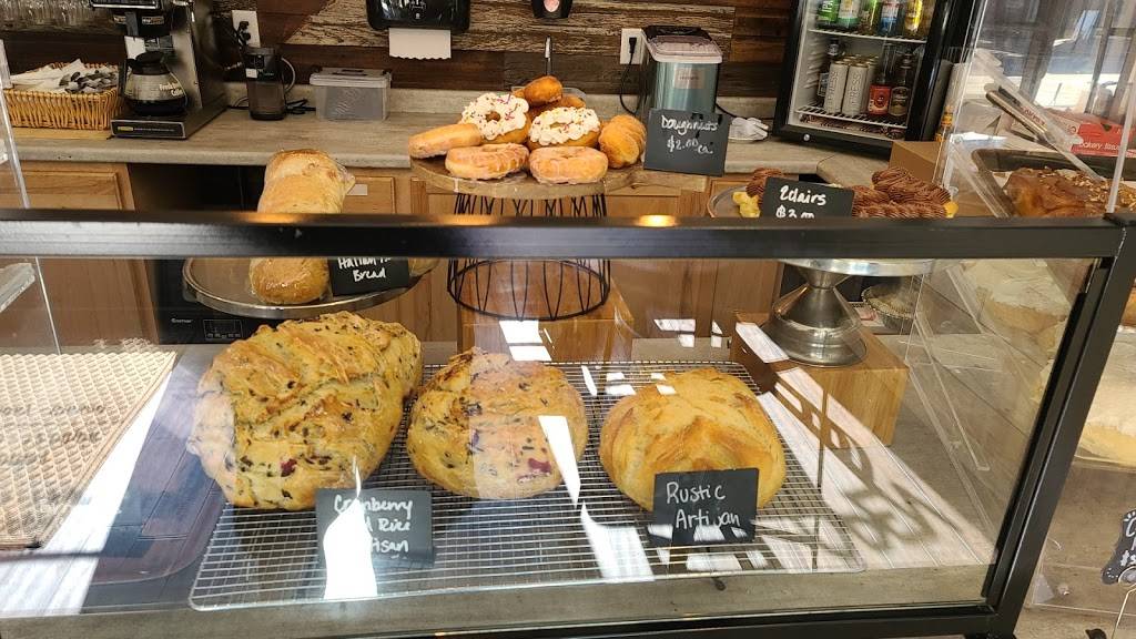 The Wicked Whisk Bake House & Bistro | restaurant | 422 N Main St, Rice Lake, WI 54868, USA | 7154342253 OR +1 715-434-2253