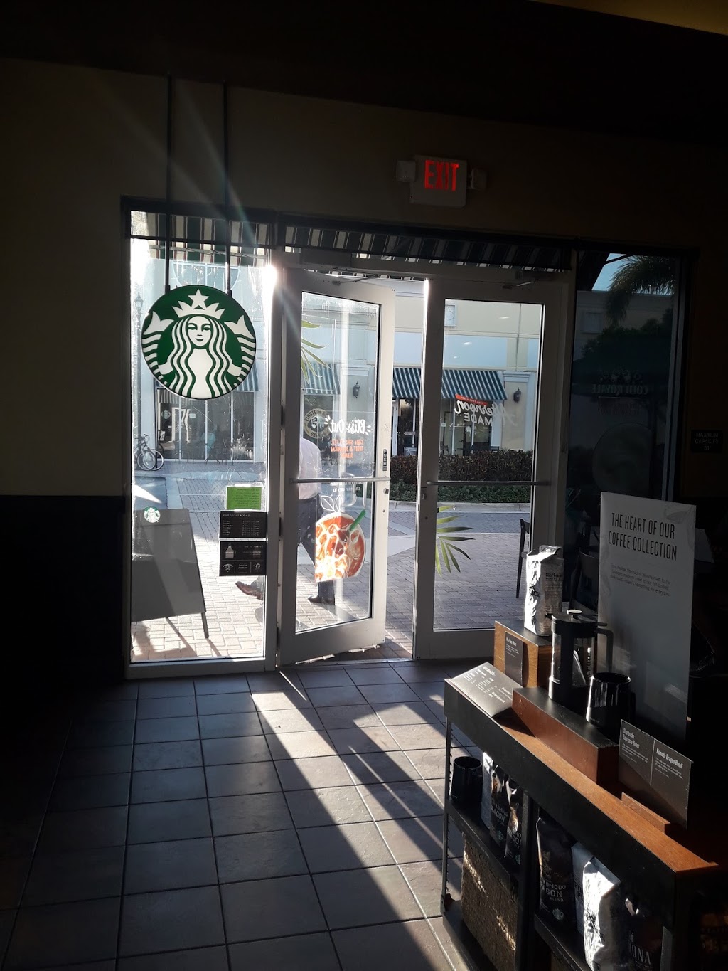 Starbucks | cafe | 698 Yamato Rd Building #1, Boca Raton, FL 33431, USA | 5619818312 OR +1 561-981-8312