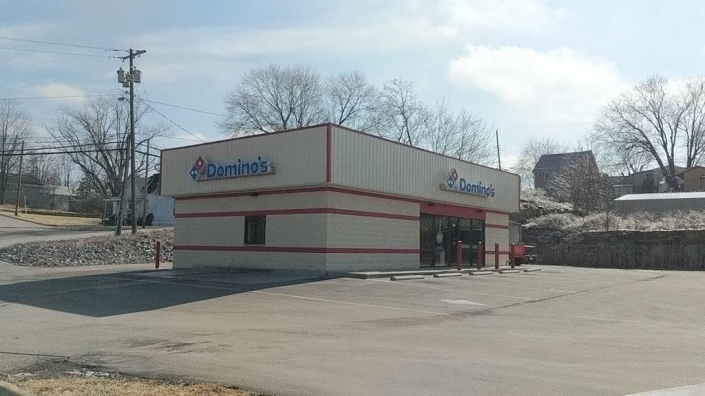 Dominos Pizza | meal delivery | 502 S Main St, Salem, IN 47167, USA | 8128836556 OR +1 812-883-6556