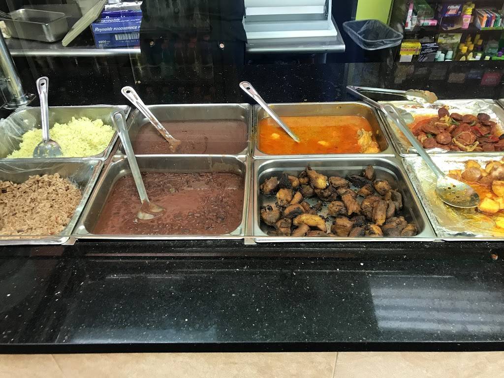 Avelars Delicatessen | restaurant | 710 Jerusalem Ave, Uniondale, NY 11553, USA | 5162805557 OR +1 516-280-5557