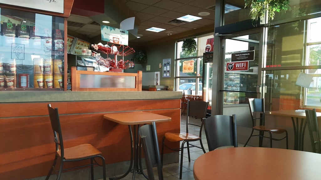 Tim Hortons | restaurant | 1715 W Michigan Ave, Jackson, MI 49202, USA | 5177951648 OR +1 517-795-1648
