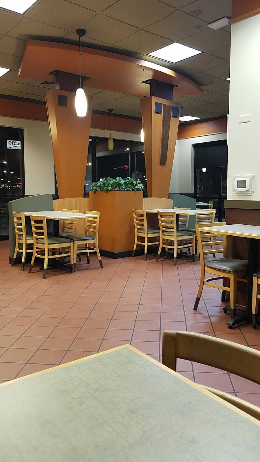 Boston Market | restaurant | 2678 S 108th St, West Allis, WI 53227, USA | 4143290909 OR +1 414-329-0909