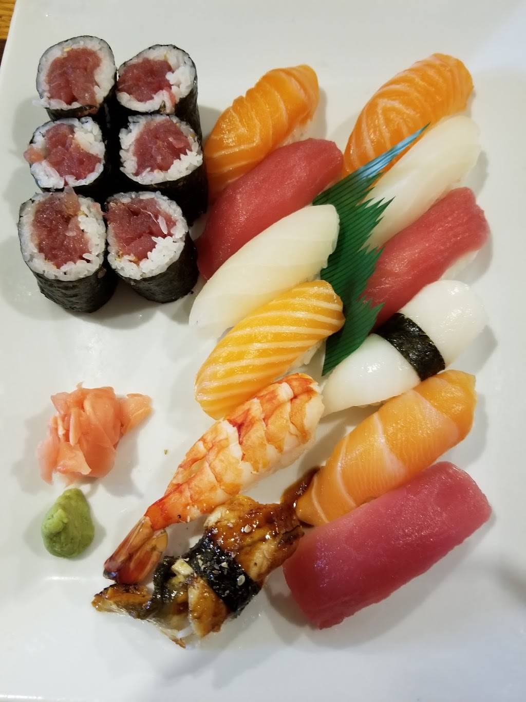 Yoko Japanese Restaurant | restaurant | 490 McNicoll Ave, North York, ON M2H 2E1, Canada | 4165029750 OR +1 416-502-9750