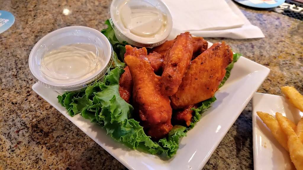 Alumni House Sports Grill | restaurant | 110 Bass Pro Dr, Pearl, MS 39208, USA | 6018960253 OR +1 601-896-0253