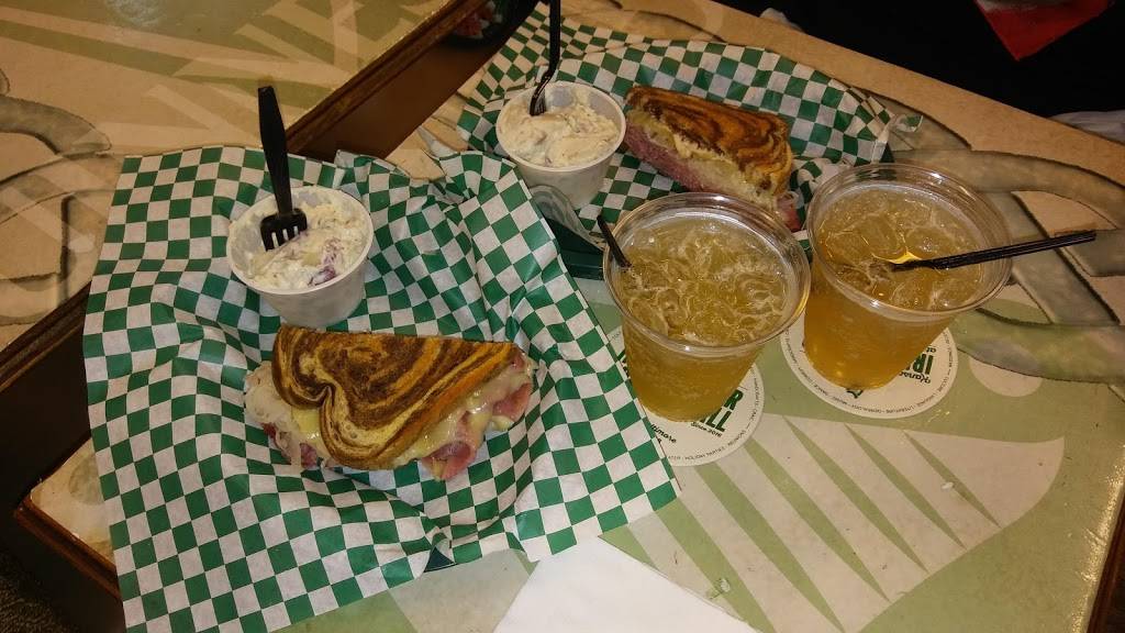 Brownes Irish Marketplace | restaurant | 3300 Pennsylvania Ave, Kansas City, MO 64111, USA | 8165610030 OR +1 816-561-0030