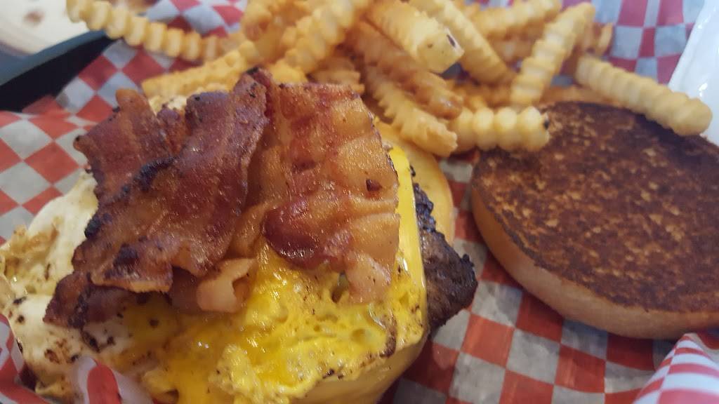 CBCB Bar & Grill | restaurant | 2495 Commons Blvd # A1, Beavercreek, OH 45431, USA | 9374263287 OR +1 937-426-3287