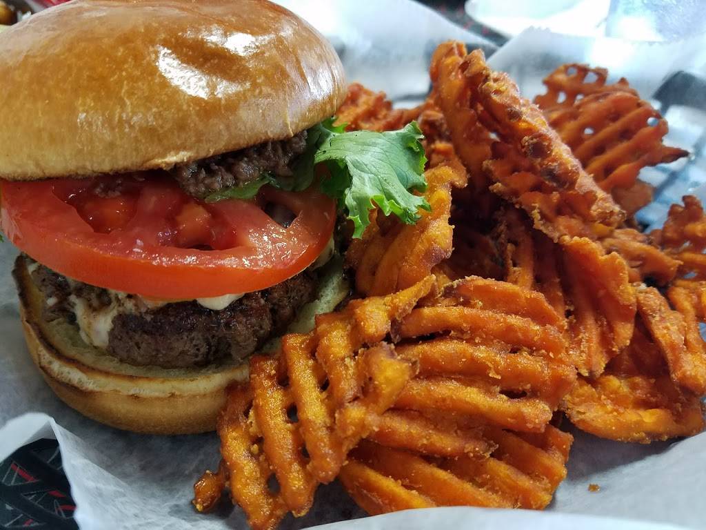 Kure Beach Diner | restaurant | 101 K Avenue, Kure Beach, NC 28449, USA | 9104588778 OR +1 910-458-8778