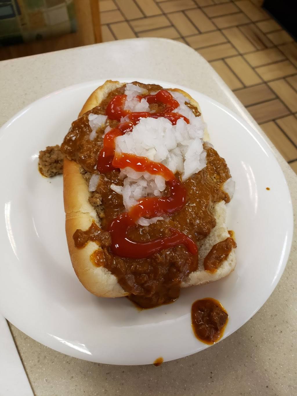 Senate | restaurant | 3345 Greenfield Rd, Dearborn, MI 48120, USA | 3134411027 OR +1 313-441-1027