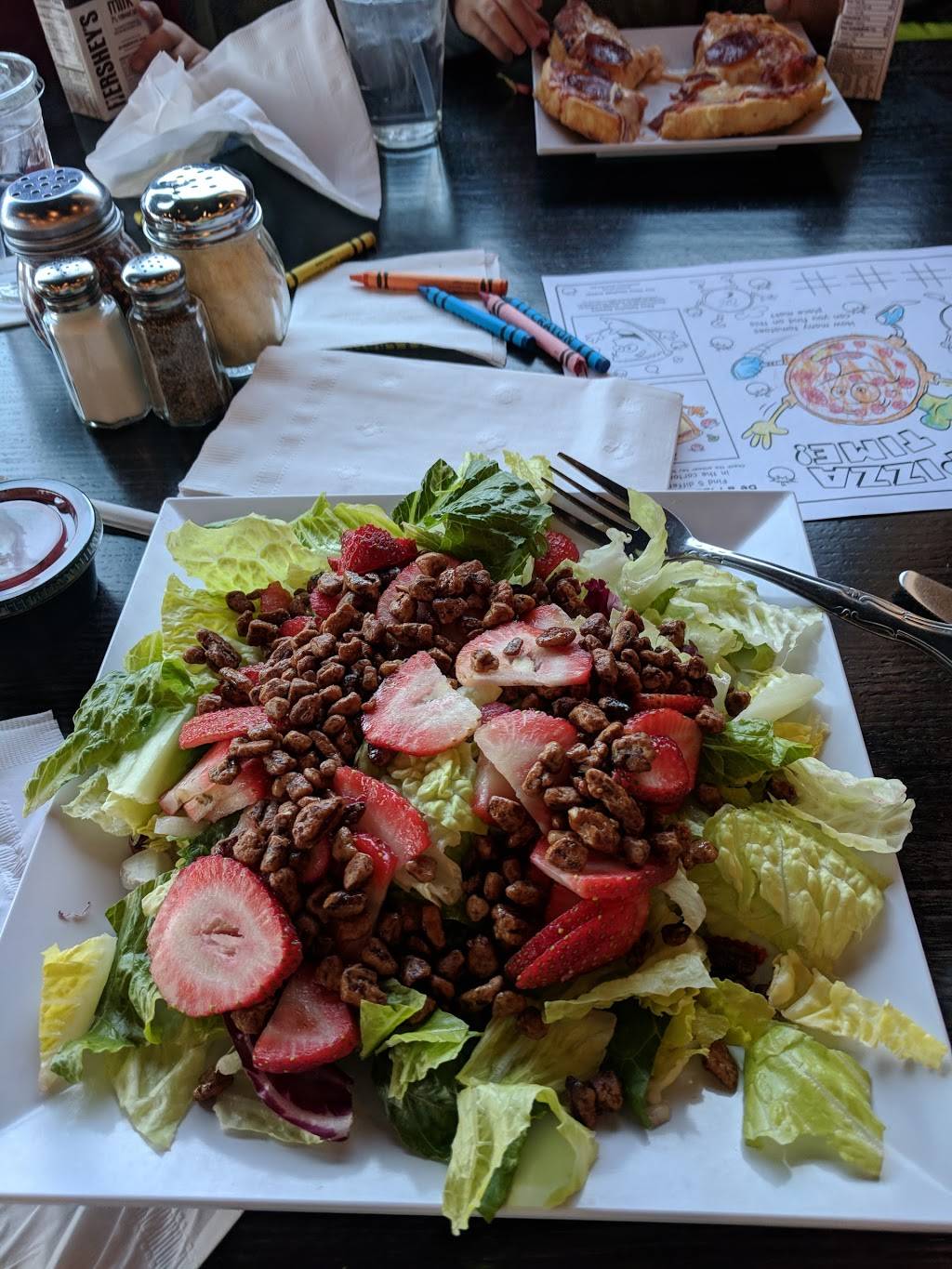 Home Run Inn Pizza | meal delivery | 60 Mannheim Rd, Hillside, IL 60162, USA | 7084939696 OR +1 708-493-9696