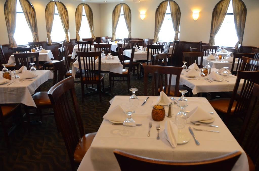 Bonfire | restaurant | 6707, 15905 S Bell Rd, Homer Glen, IL 60491, USA | 7086454440 OR +1 708-645-4440