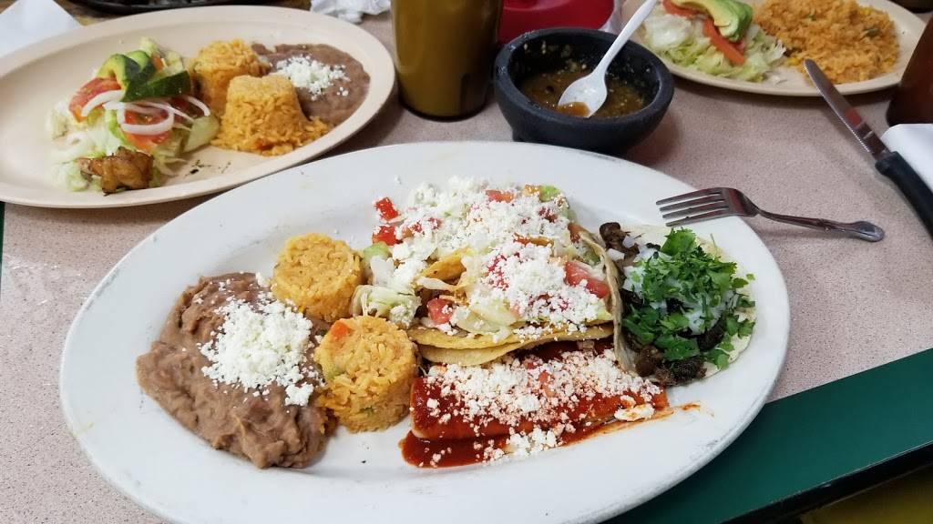 Tortilleria La Mexicana | restaurant | 708 W Orange Blossom Trail, Apopka, FL 32712, USA | 4078844599 OR +1 407-884-4599