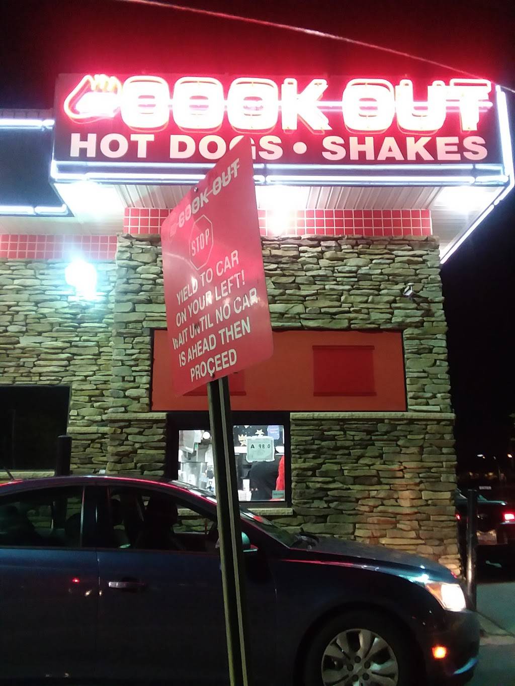 Cook Out | restaurant | 6438 Albemarle Rd, Charlotte, NC 28212, USA | 7045681205 OR +1 704-568-1205