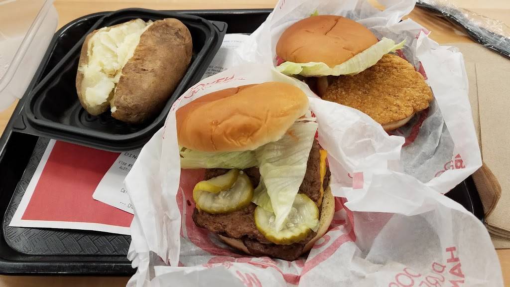 Wendys | restaurant | 1283 Rickert Dr, Naperville, IL 60540, USA | 6307780077 OR +1 630-778-0077