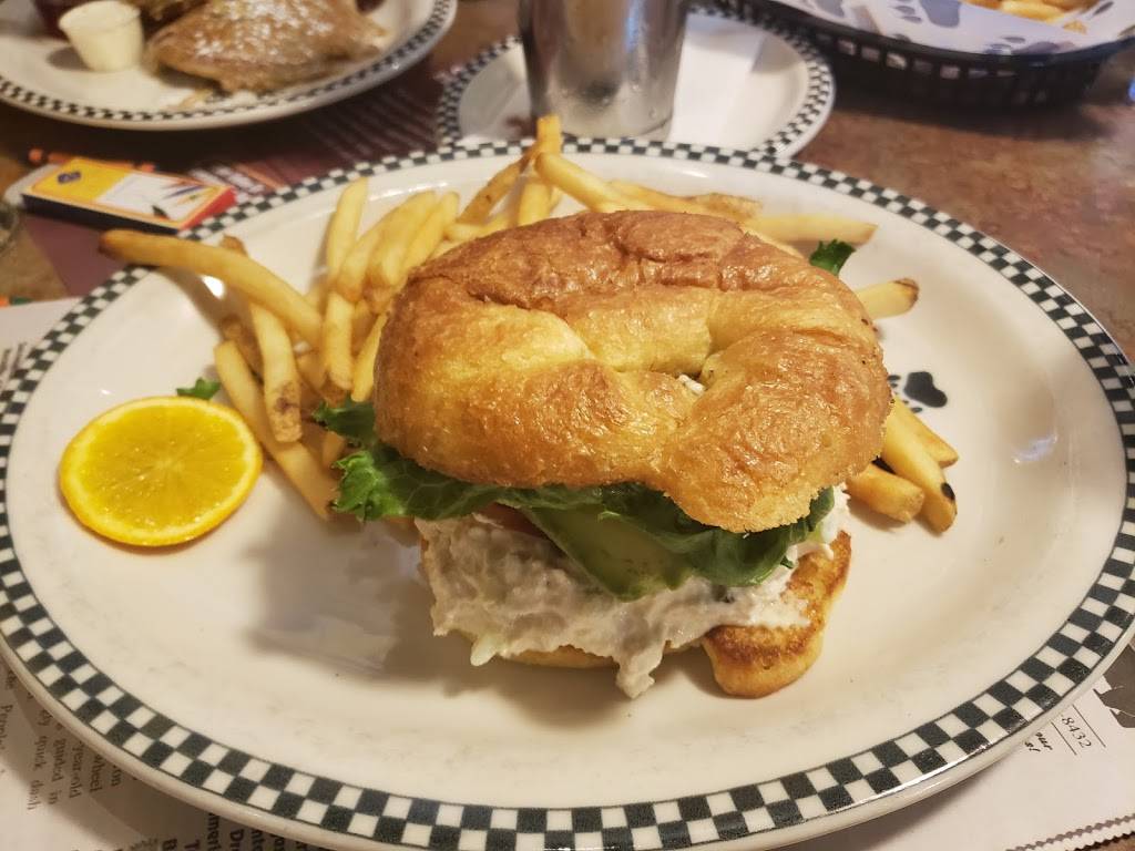 Black Bear Diner | restaurant | 13365 Lincoln Way, Auburn, CA 95603, USA | 5308888432 OR +1 530-888-8432